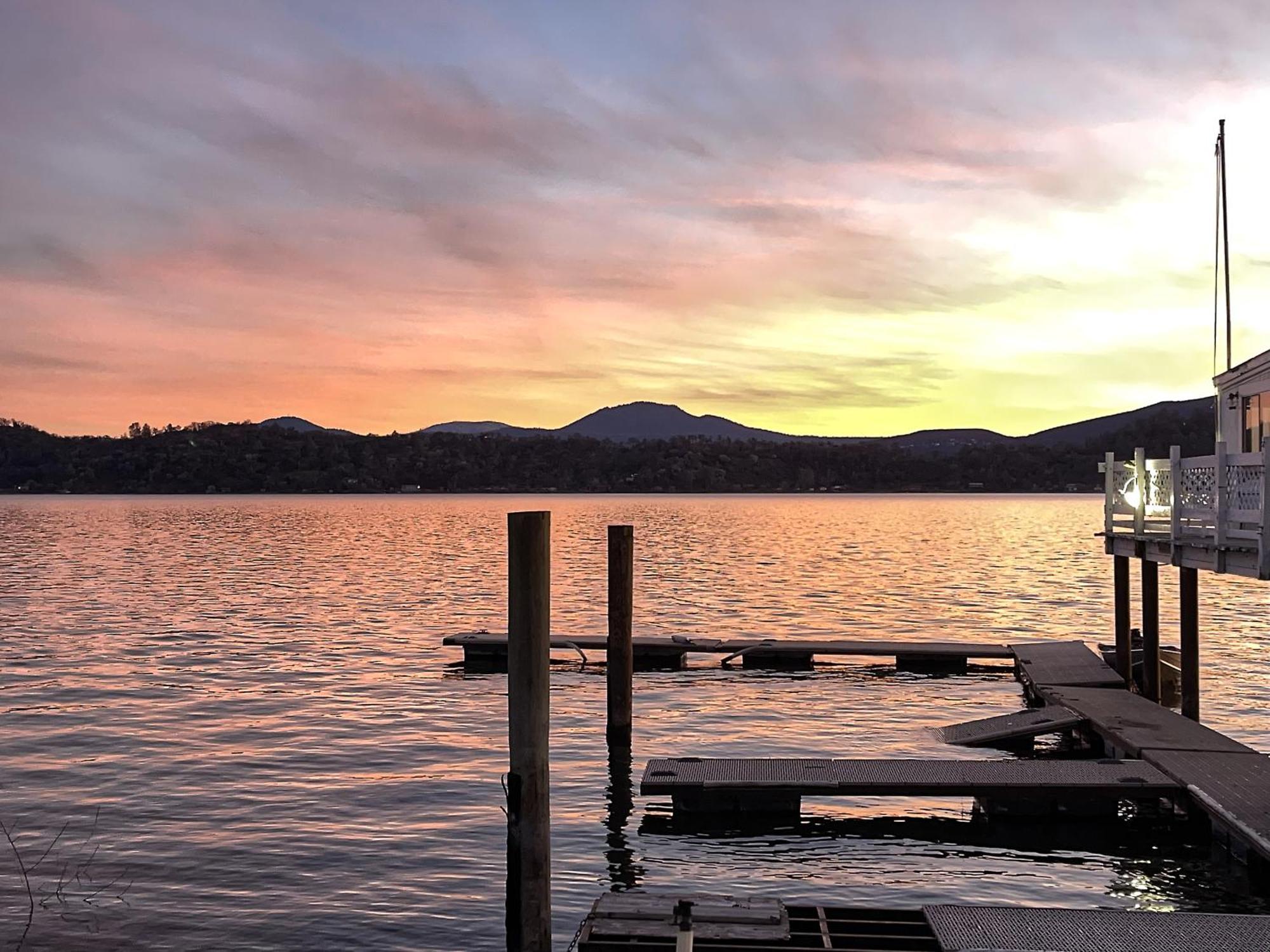 Omeo Clearlake Oaks Glenhaven Zewnętrze zdjęcie